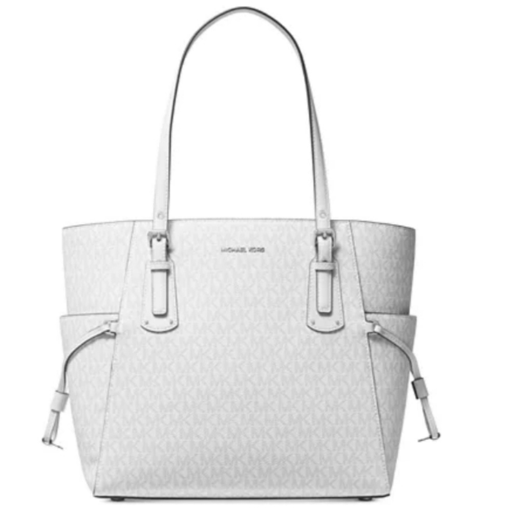  Michael Kors

Voyager East West Signature Tote